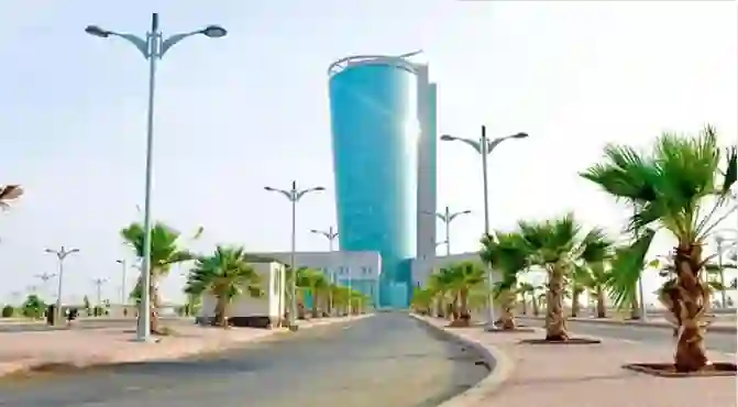 جامعة جازان تعلن بدء استقبال طلبات الحصول على المنح الدراسية في الجامعة
